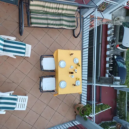 Pippo's Place Apartment