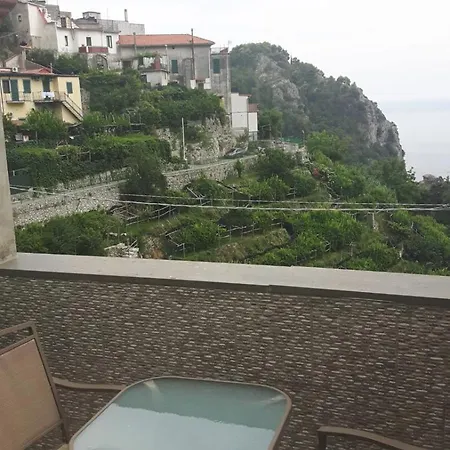 Pippo's Place Apartment Pontone